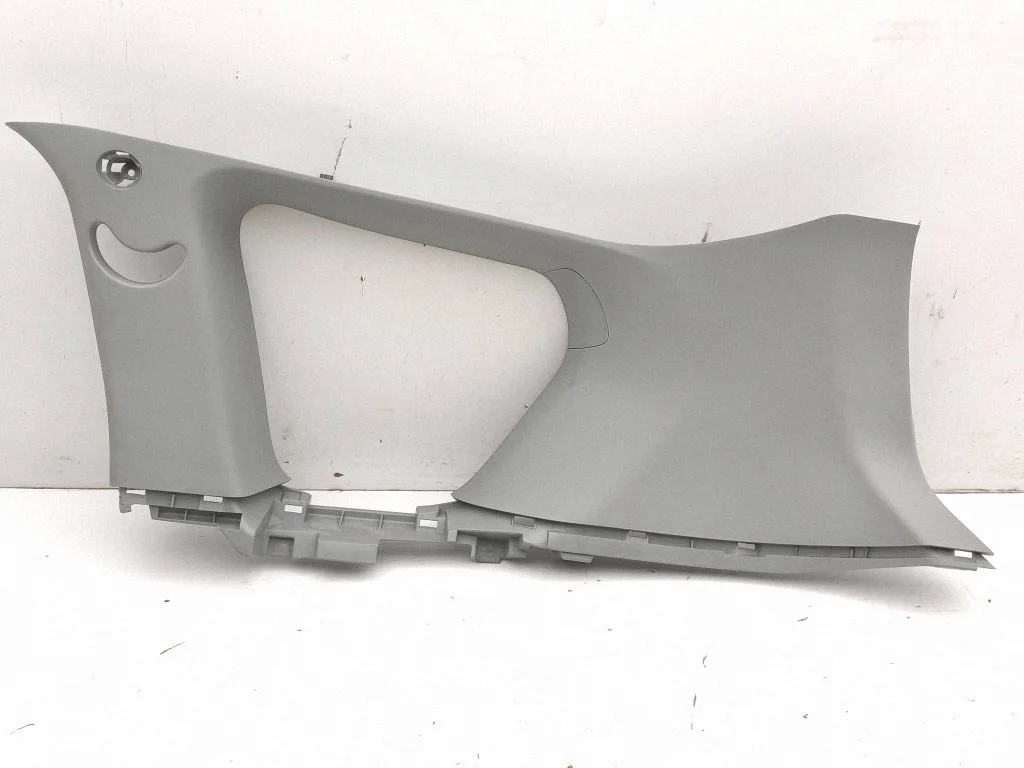 (D) pillar trim (bottom) 7230A052HA