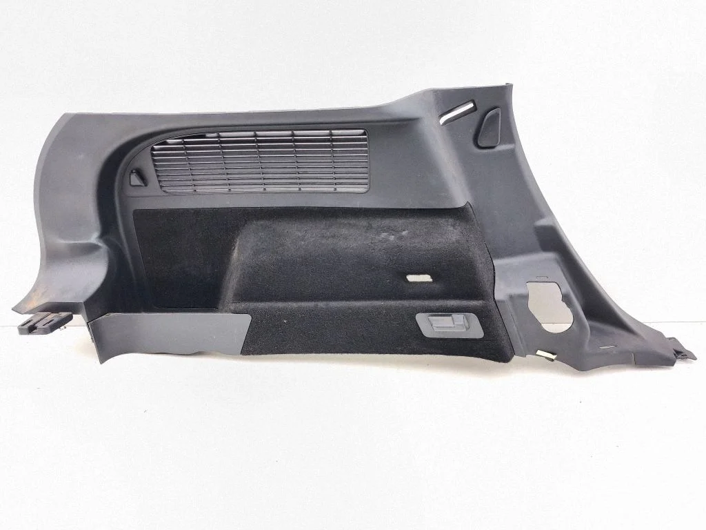 Trunk/boot lower side trim panel lJ8BR31013Amw