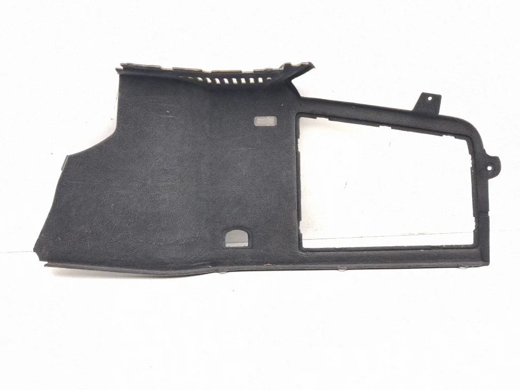 Trunk/boot side trim panel 3D5867428C