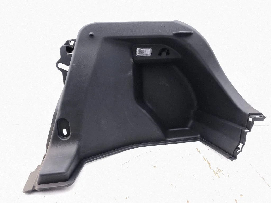 Trunk/boot side trim panel 64730F4260