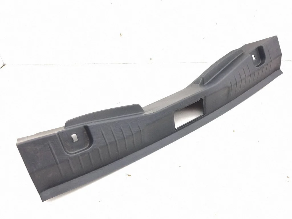 Trunk/boot sill cover protection LJ8BR404C08ACW