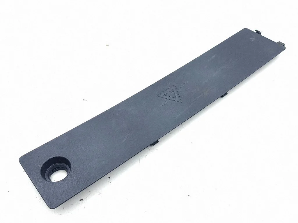 Tailgate emergency lock open trim – Peugeot 508 II (2018-)