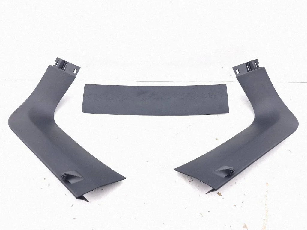 Tailgate/boot cover trim set LJ8BR42456AFW