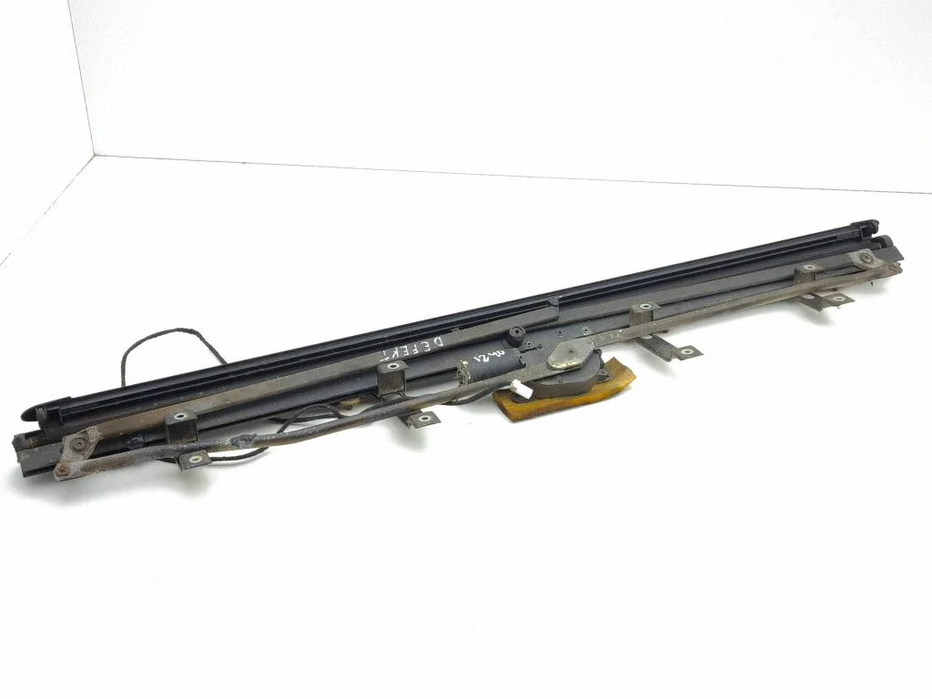 Electric rear window sunshade cover