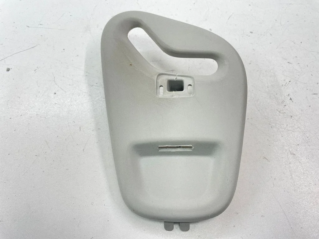 Seat belt trim 6M21U61304ADW