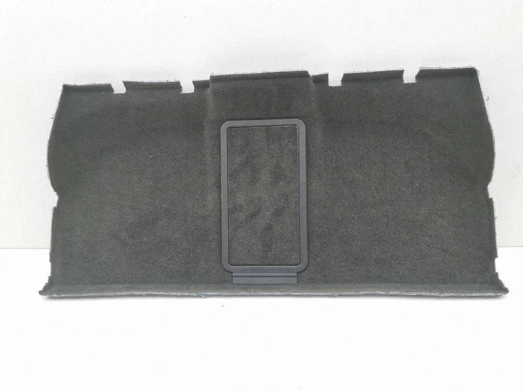 Rear floor carpet liner – centre