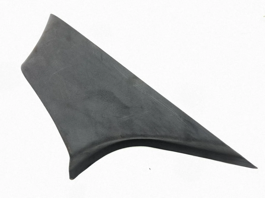 (D)pillar trim (top) 6700485910