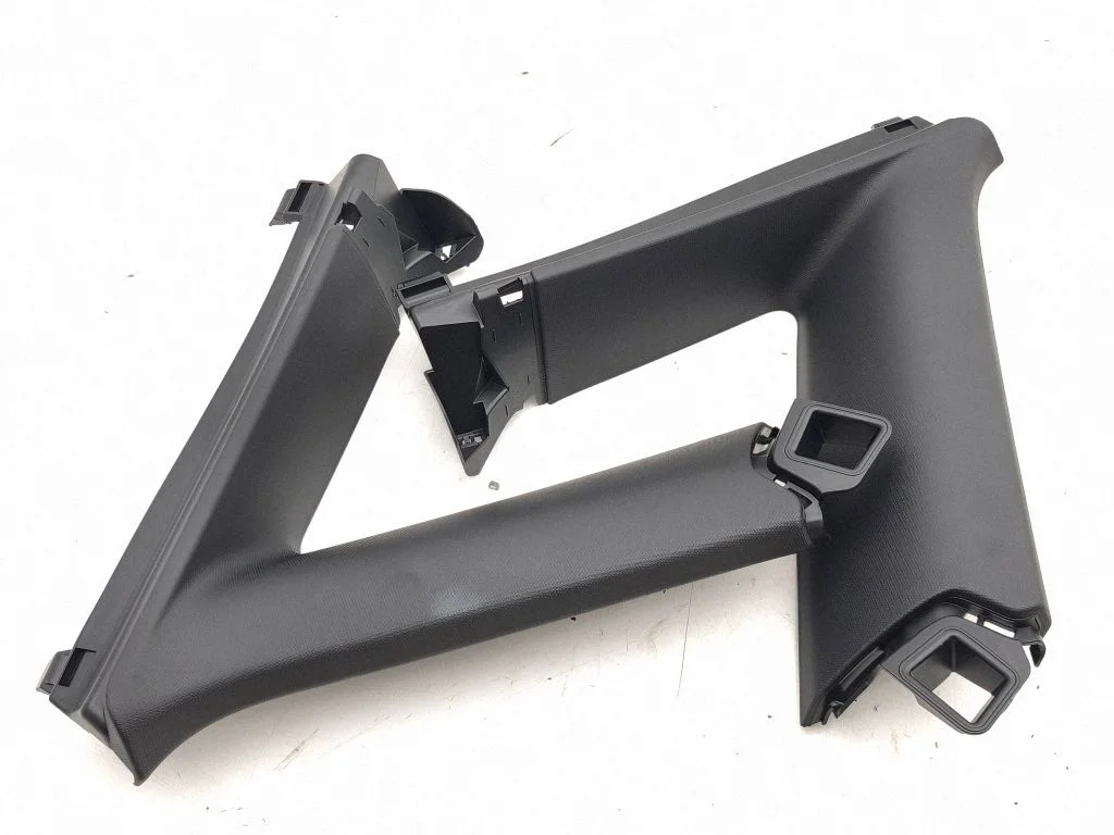 (C) pillar trim 89A867287