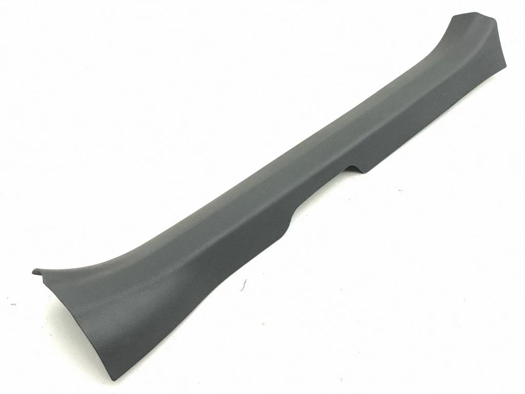 Priekšējā sliekšņa apdare (iekšējā) 67914F4040