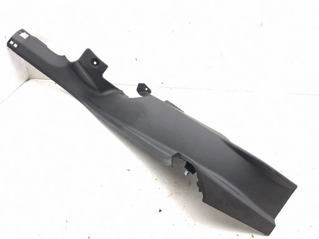 Rear seat side bottom trim 89A867767C