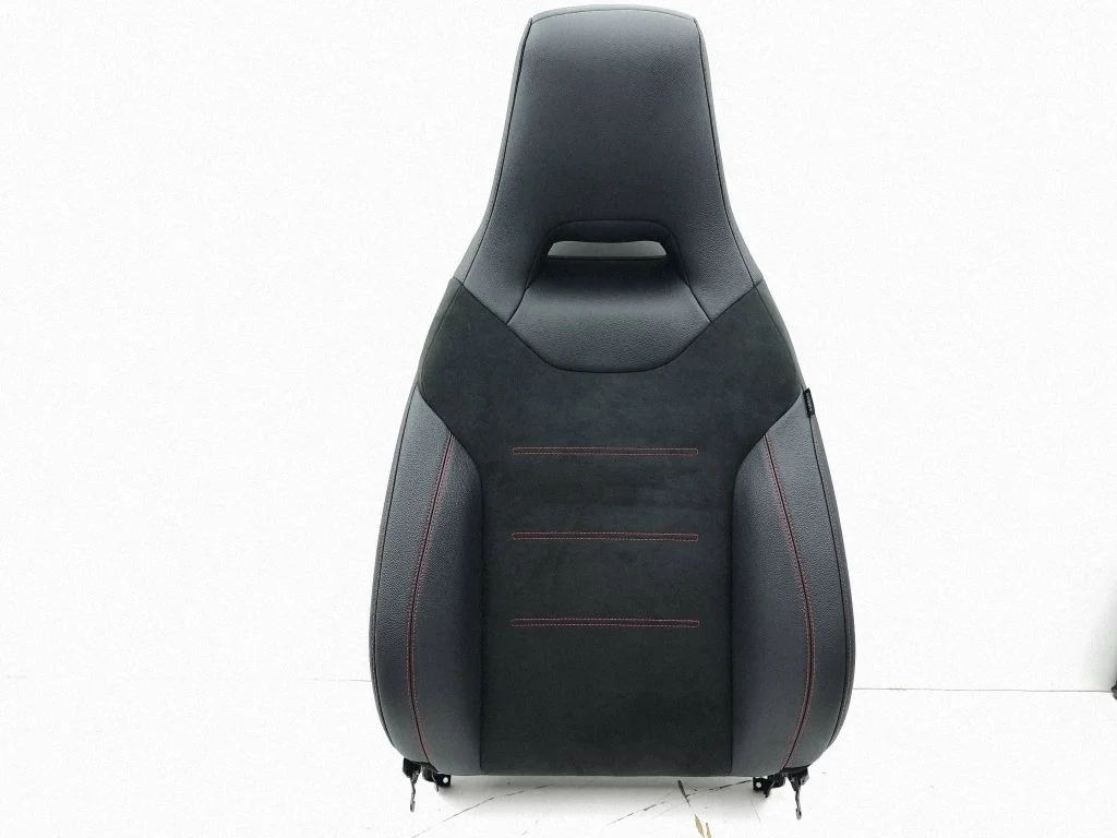 Front passenger seat – left
