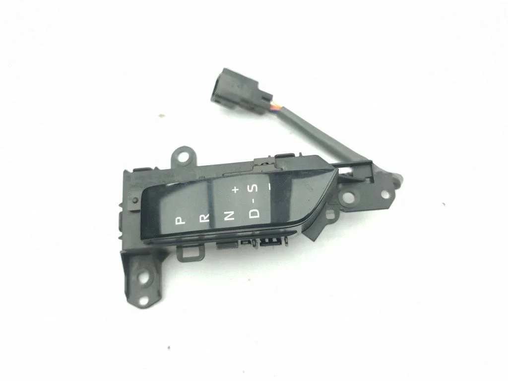 Gear shift selector indicator 76L819RH