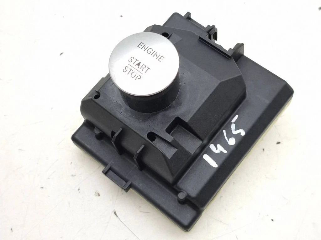 Mootori start-stopp-nupp A2059003419