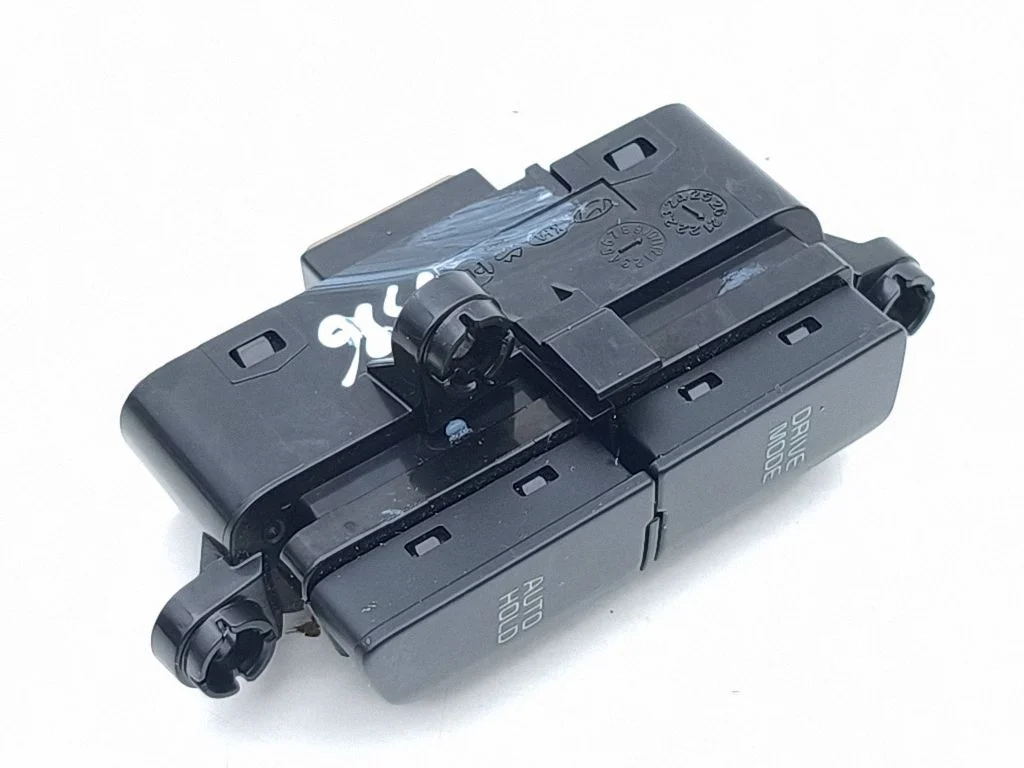 Handbrake/parking brake auto hold switch – KIA Sportage (2021-)