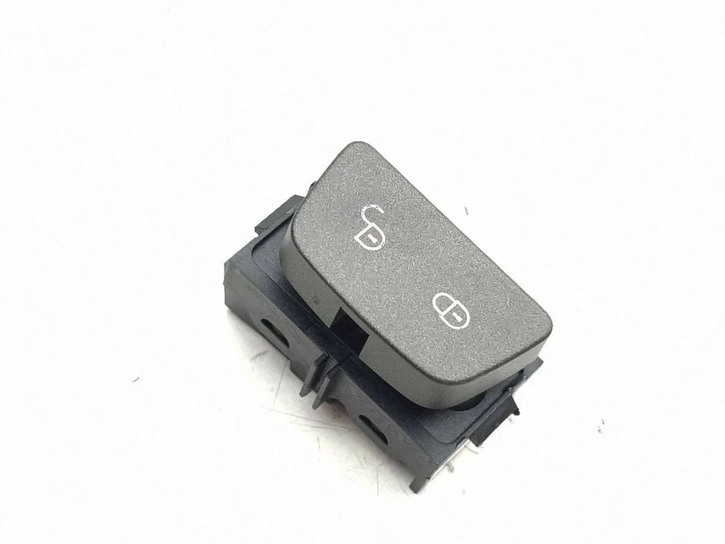 Kesklukustuse lüliti BJ3214017AC