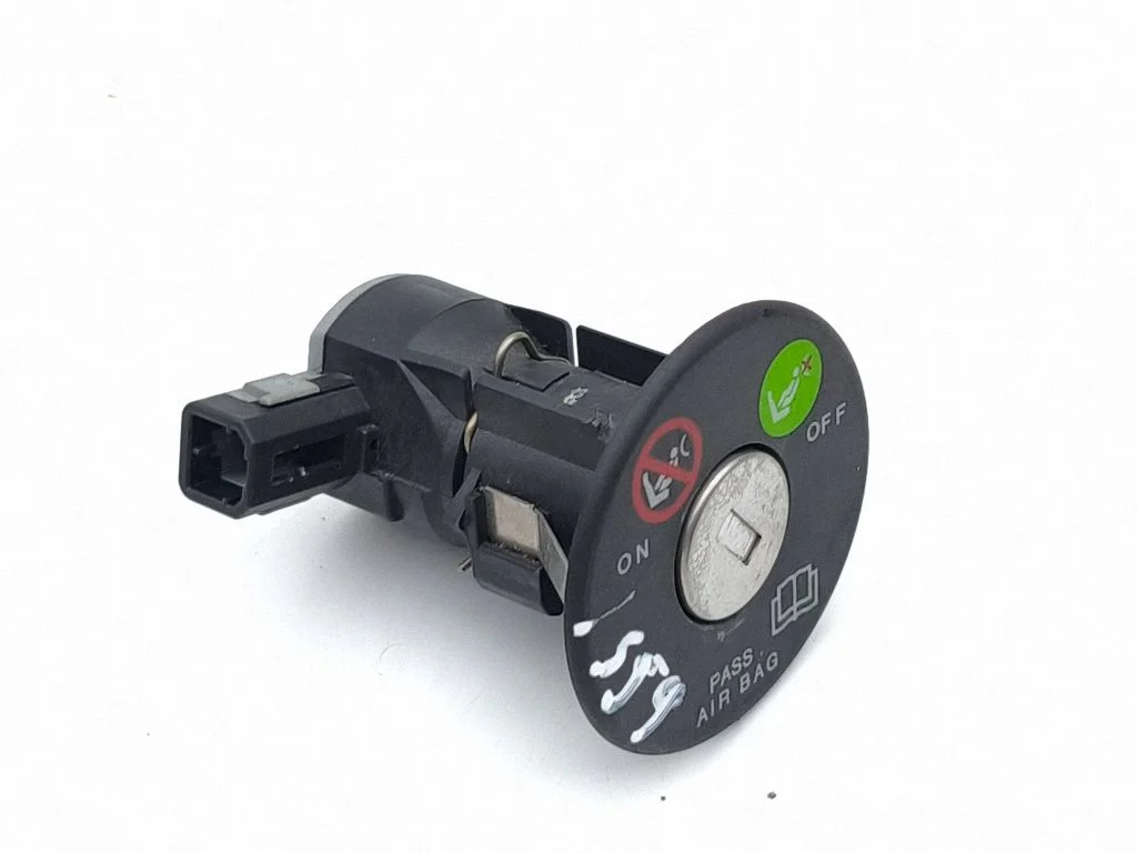 Passenger airbag on/off switch 383310168
