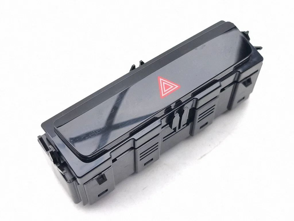 Hazard light switch 85E925301AH