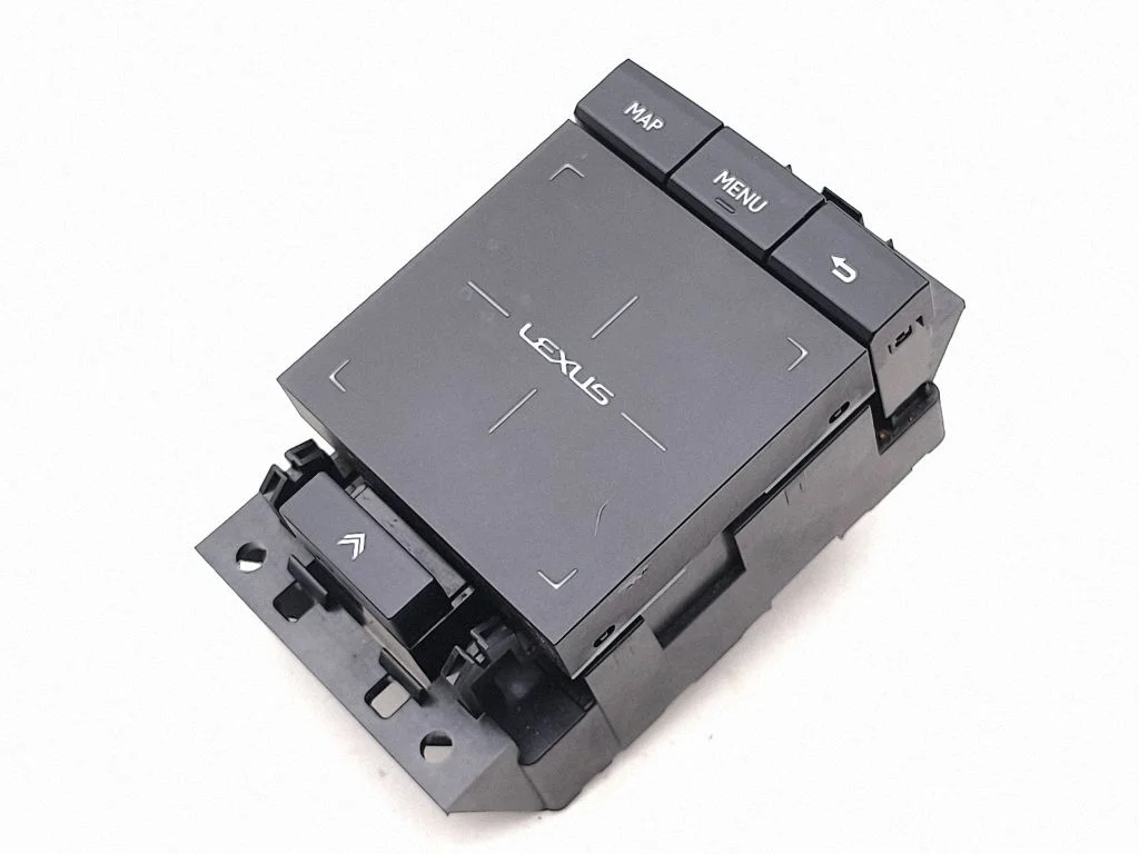 Multifunctional control switch/knob 8478048240