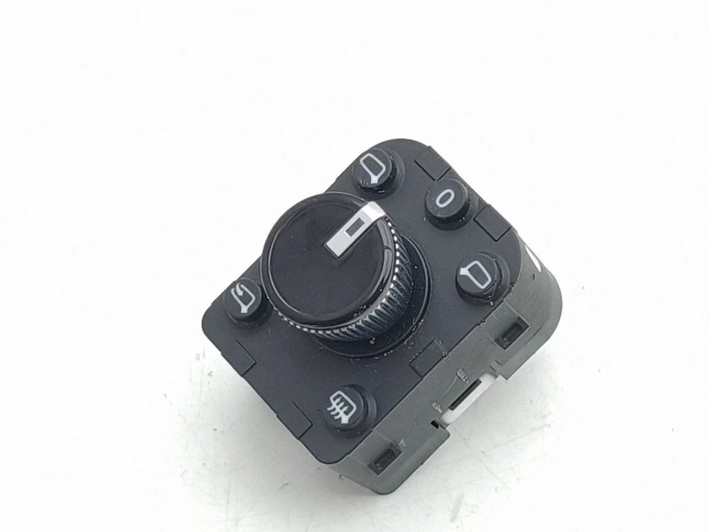 Wing mirror switch 4N0959565