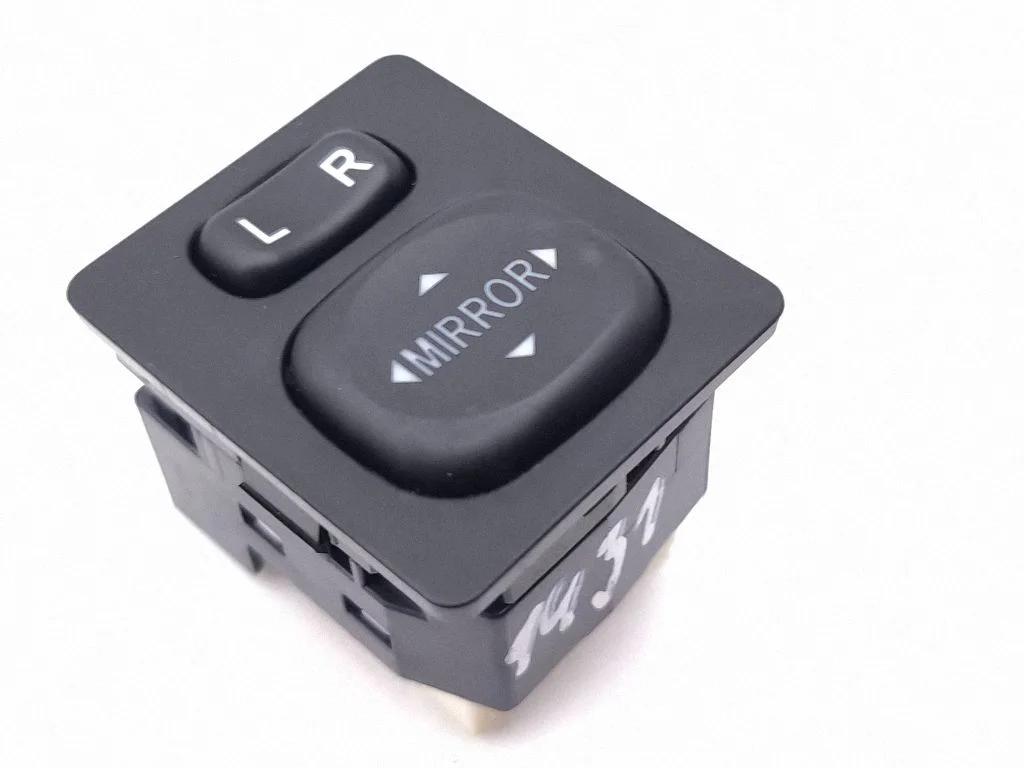 Wing mirror switch 769746F