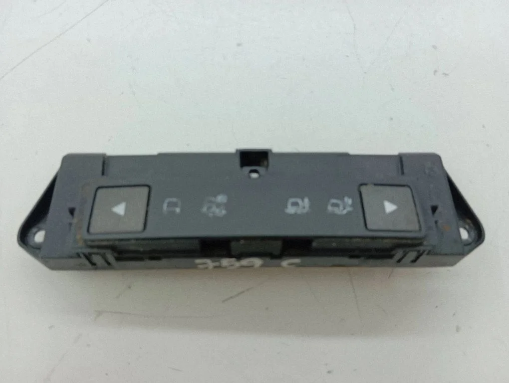 Suspension ride height/mode switch EJ3214B596AB