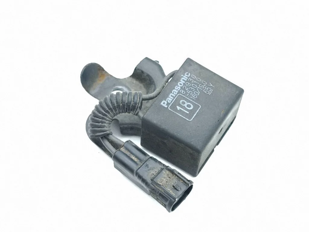 Other relay 8293053010