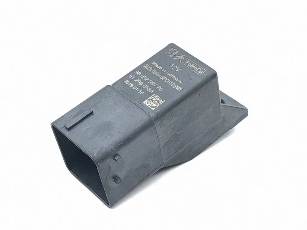 Glow plug pre-heat relay 9803299780