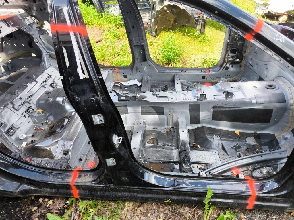 Pillar (middle) – Maserati Ghibli (2013-)