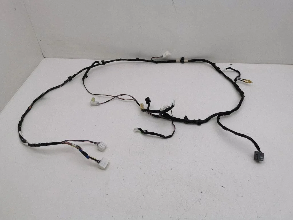 Katuseluugi elektrijuhtmestik – Mitsubishi Outlander (2013-2021)