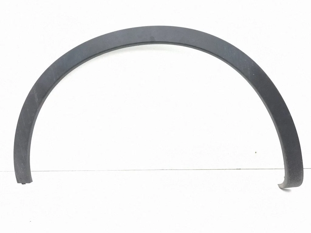 Rear arch trim 670040323