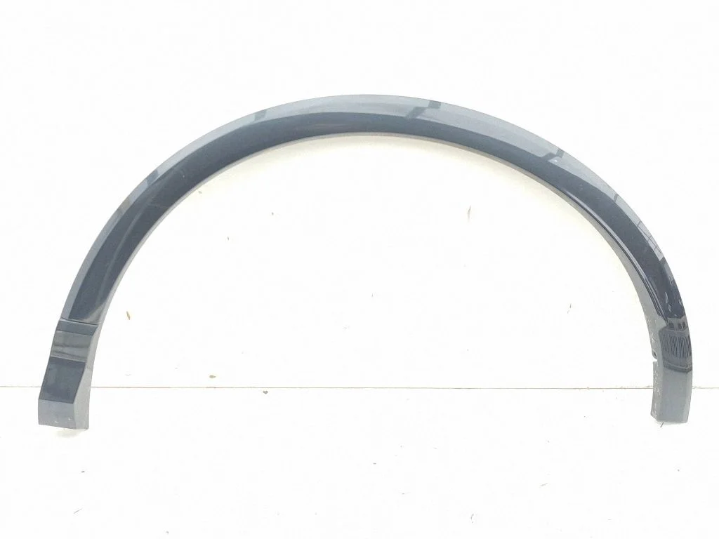 Rear arch trim 89A853817E