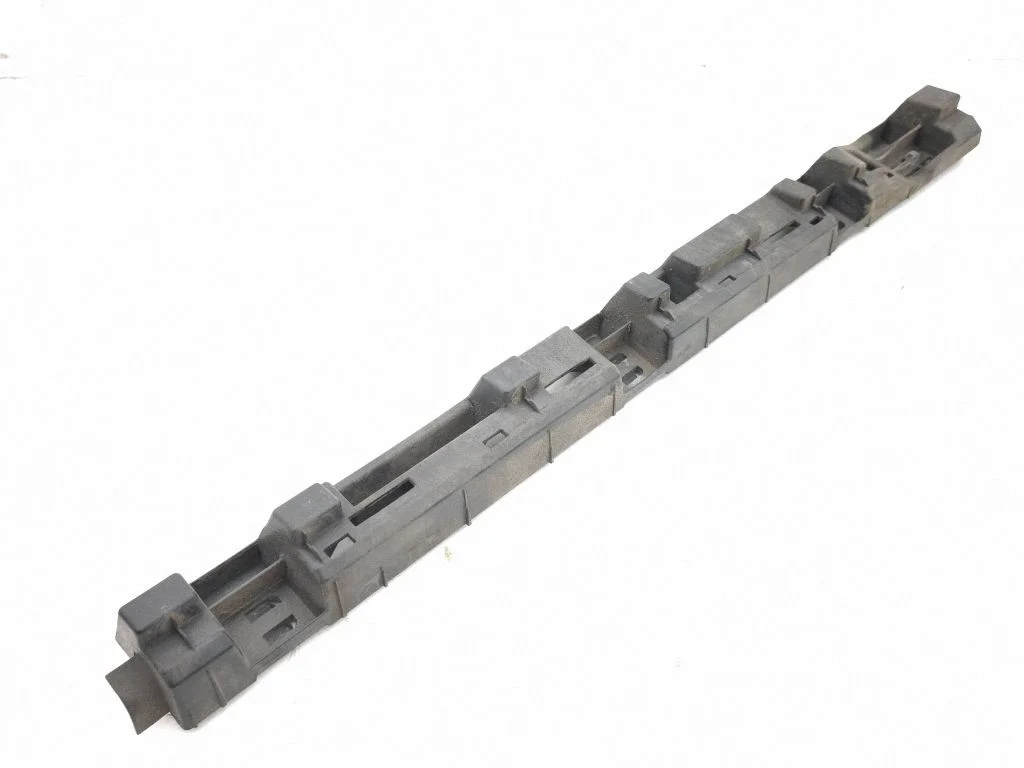 Sill supporting ledge 31448921