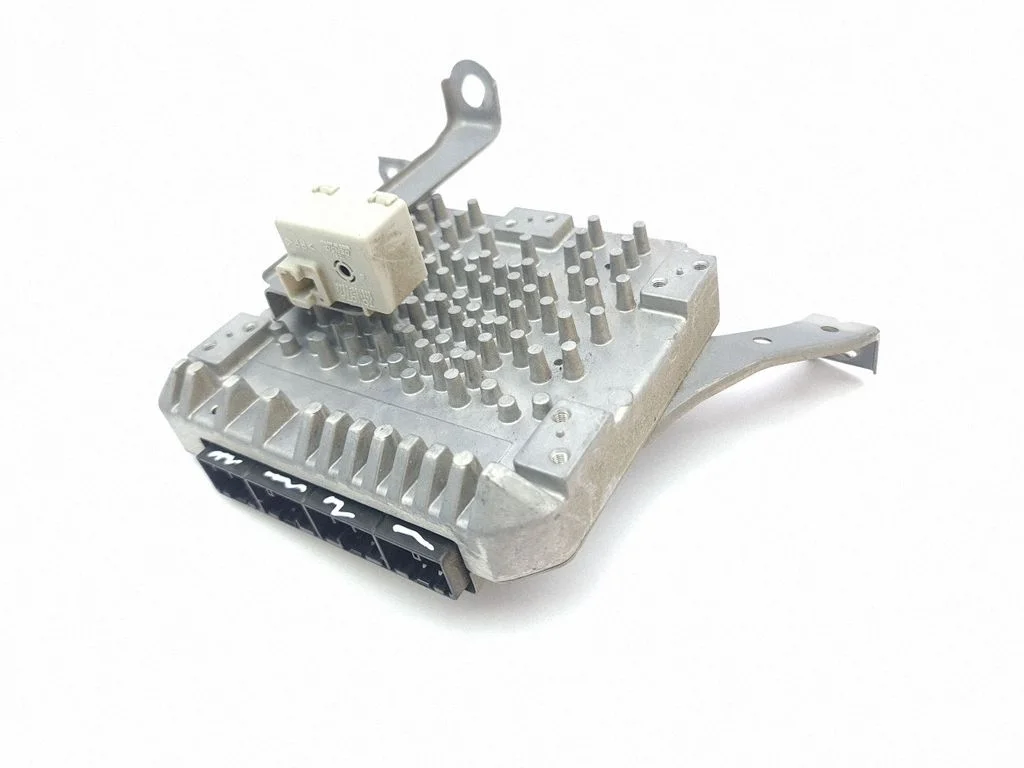 ABS control unit/module – Toyota Prius (XW20) (2003-2009)