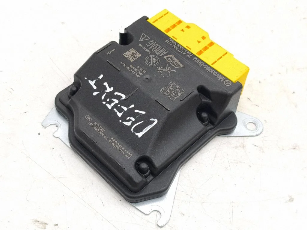 Airbag control unit/module A2479018104