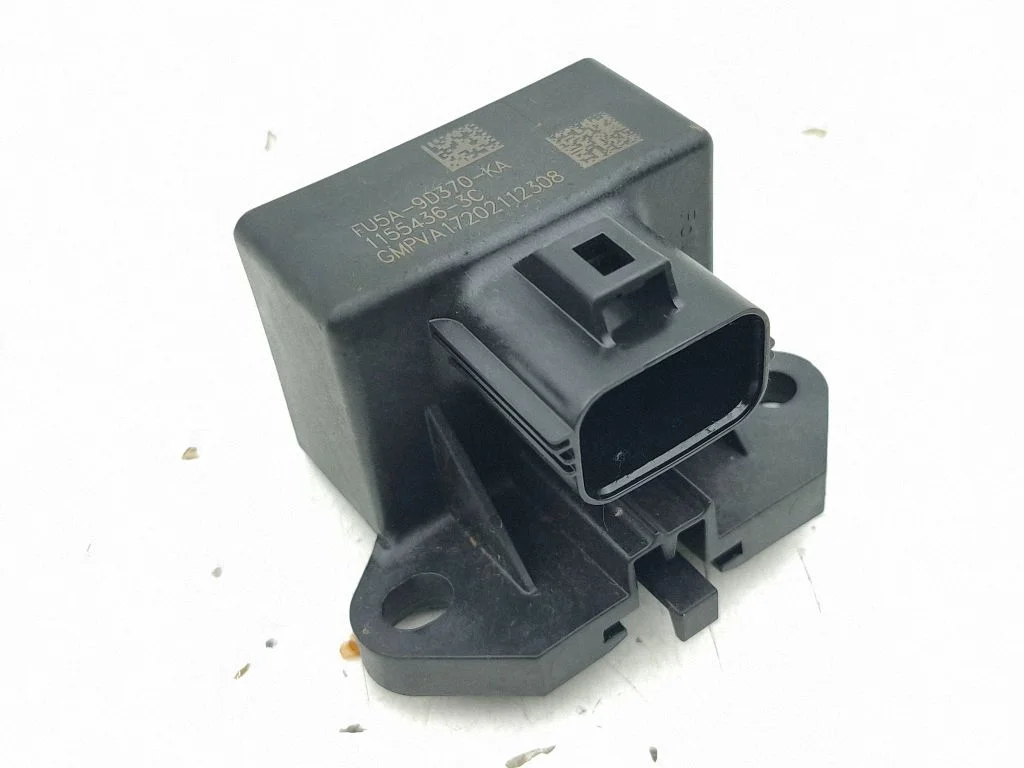 Fuel injection pump control unit/module FU5A9D370KA