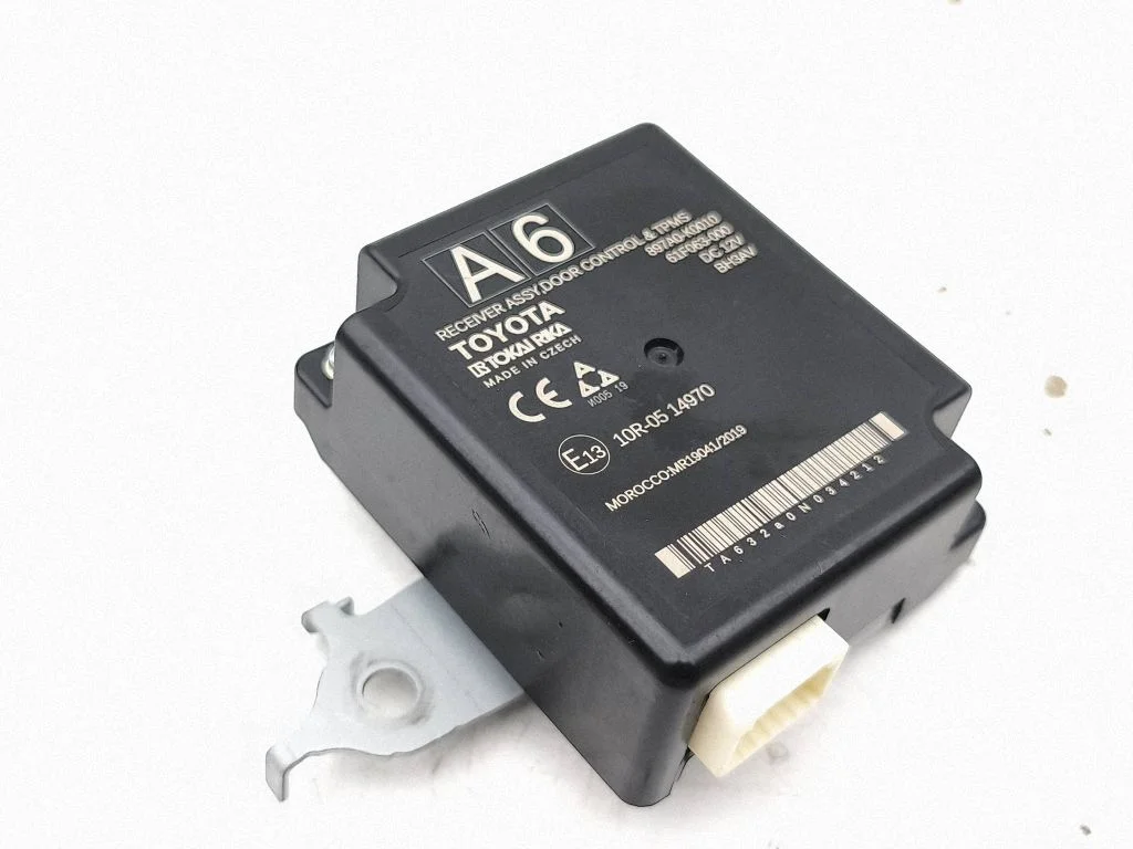 Centrālās slēgšanas vadības bloks 897A0K0010