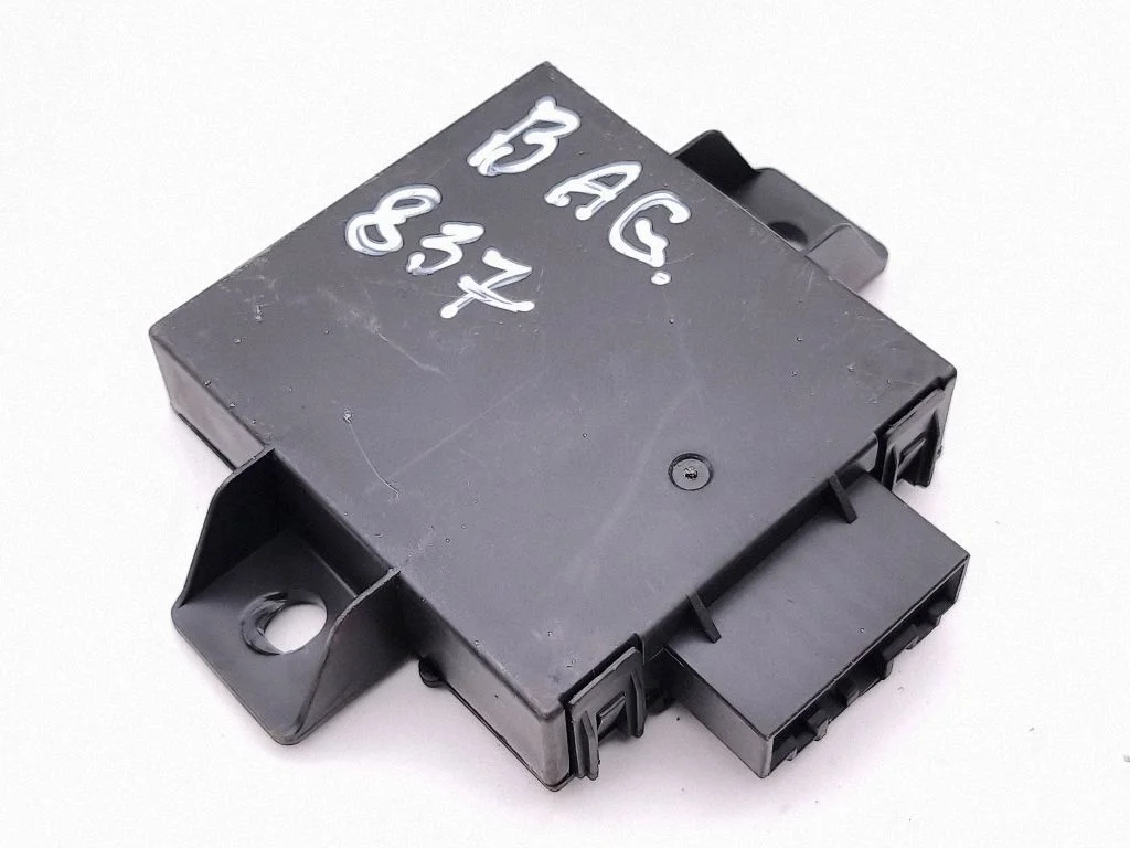 Alarm control unit/module 7L0907719A