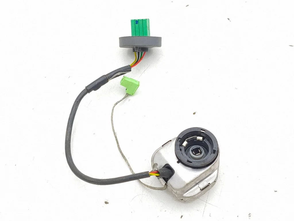 Xenon control unit/module W3T21071