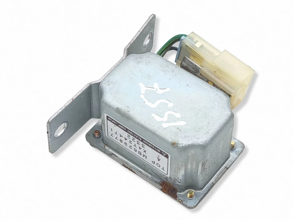 Suspension control unit/module MB629077