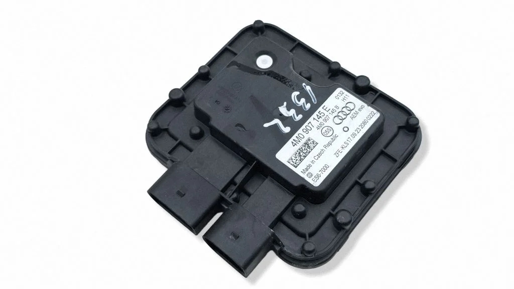 Suspension control unit/module 4M0907145E