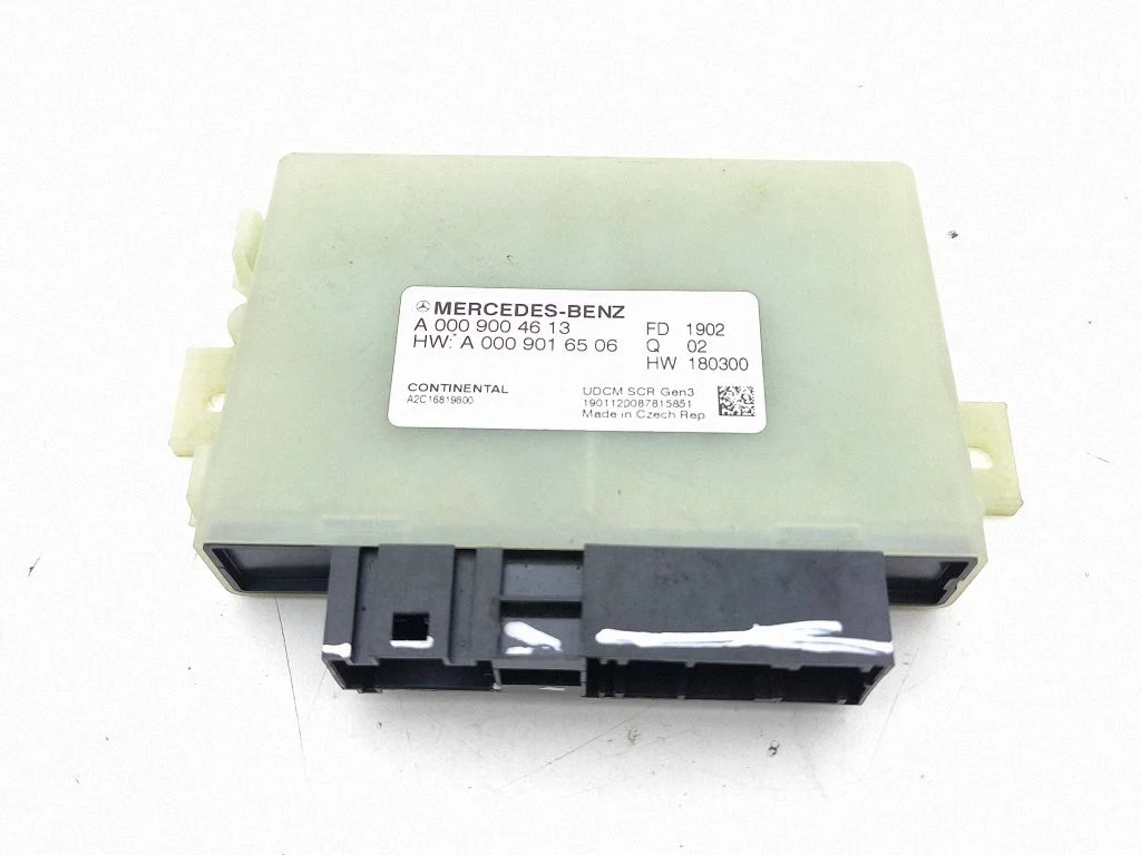 Reducing agents exhaust control unit A0009004613