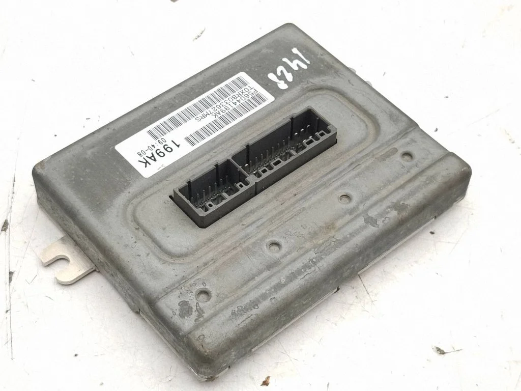 Pārnesumkārbas reduktora (razdatkas) vadības bloks P56044199AK