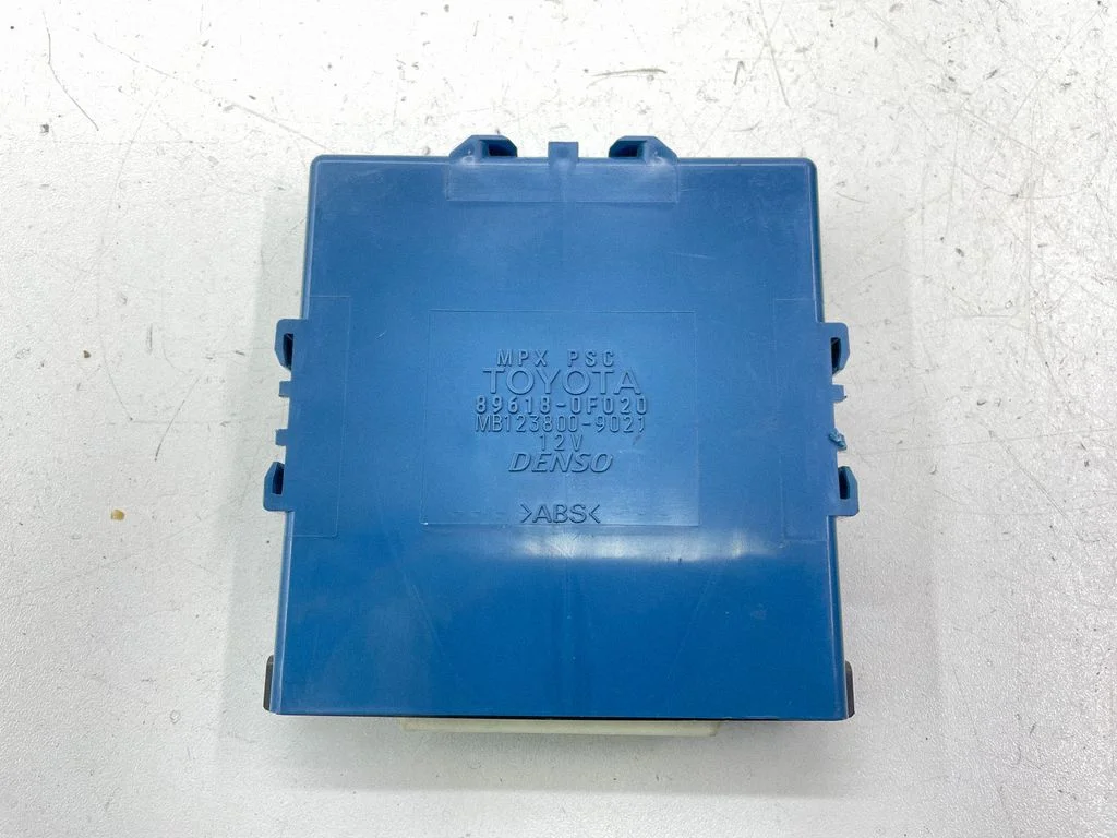 Süüte juhtplokk – Toyota Corolla Verso AR10 (2004-2009)