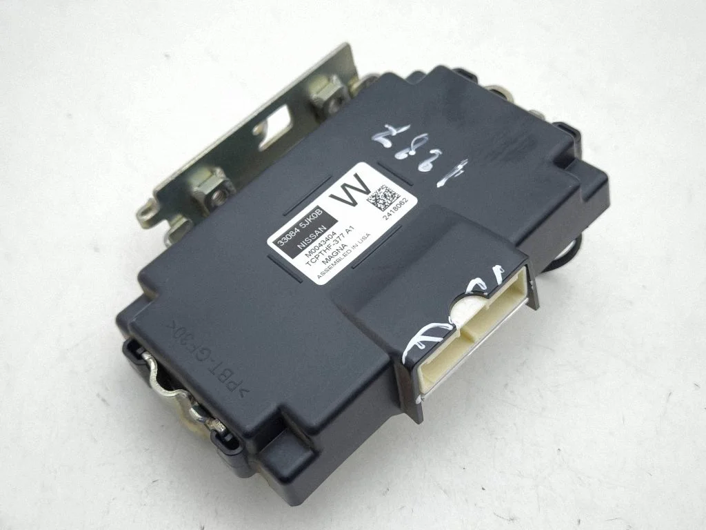 Transfer box differential control unit 330845JK0B