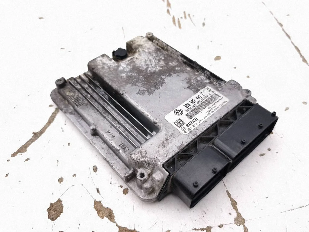 Engine control unit/module 3D0907401E