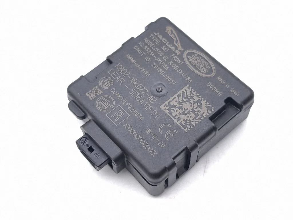 Katuseluugi juhtplokk K8D215K622AB