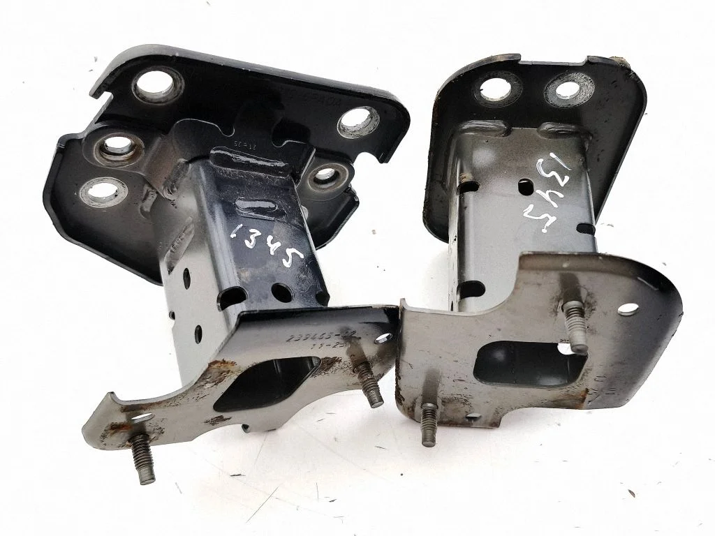 Rear bumper shock impact absorber/damper 23946502