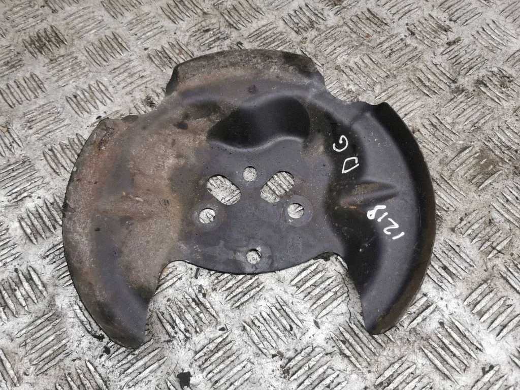 Rear brake disc plate dust cover 9825073280
