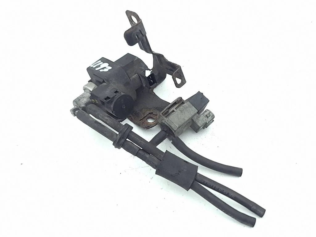 Vacuum valve 394502A600