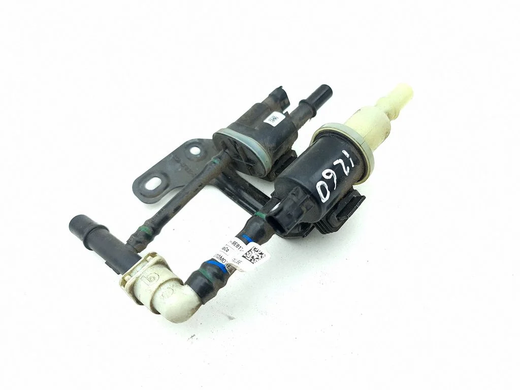 Vacuum valve HU5A9G712DB